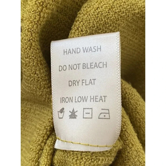 Max Studio Ruched 3/4 Sleeve Chartreuse Green Sweater Size Small - Picture 5 of 7